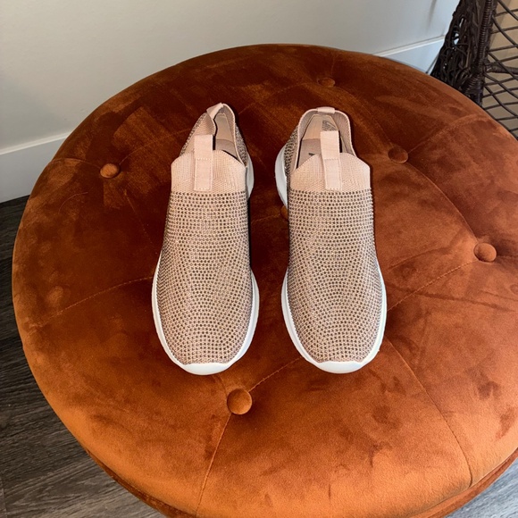 Anne Klein Sneakers Size 6.5 - Picture 2 of 4